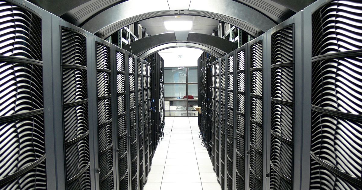 RHEL Support Timeline: End-of-Life Dates for Forum Hosts